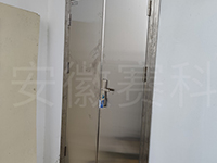 不锈钢门